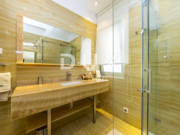 3-bedroom Villa In Potočnica, Croatia (280 M²)
