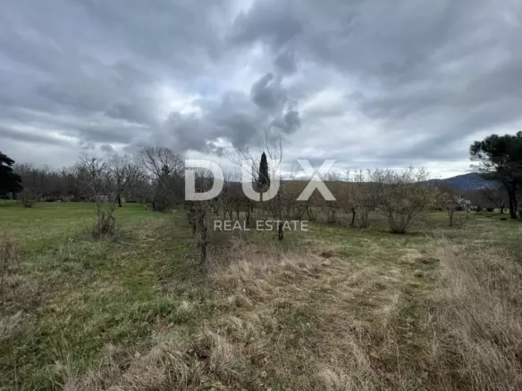 Land In Kršan, Croatia (5.065 M²)