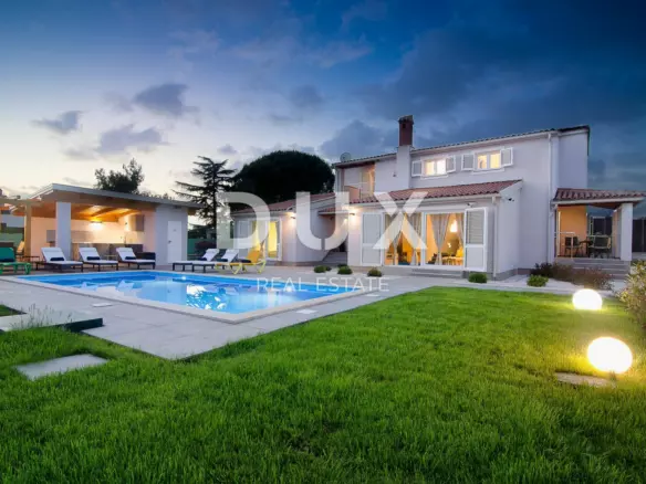 4-bedroom Villa In Valbandon, Croatia (220 M²)