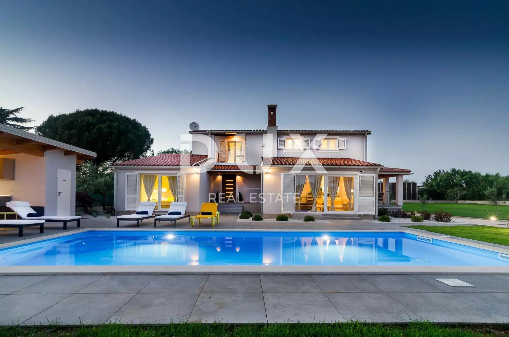 4-bedroom Villa In Valbandon, Croatia (220 M²)