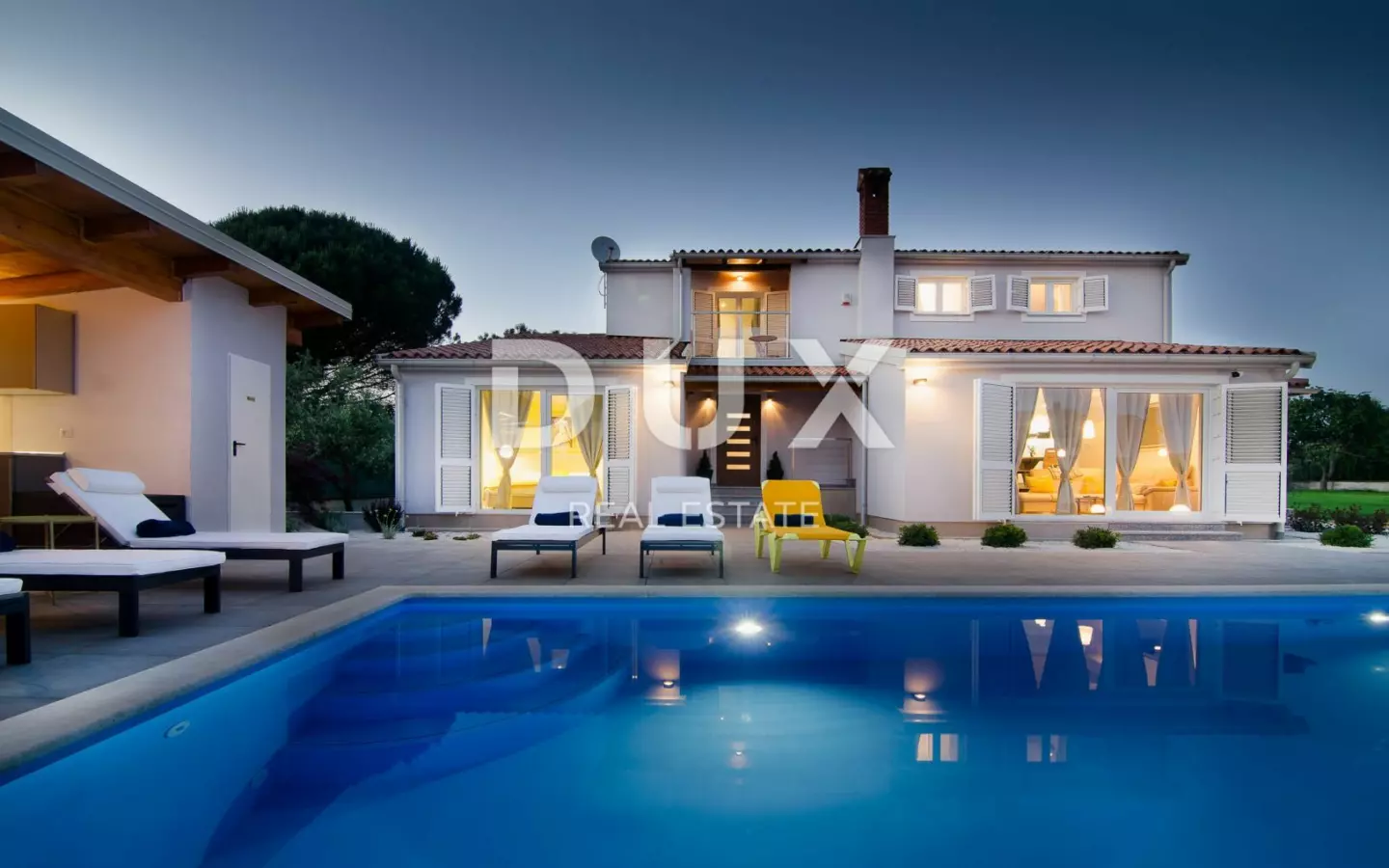 4-bedroom Villa In Valbandon, Croatia (220 M²)