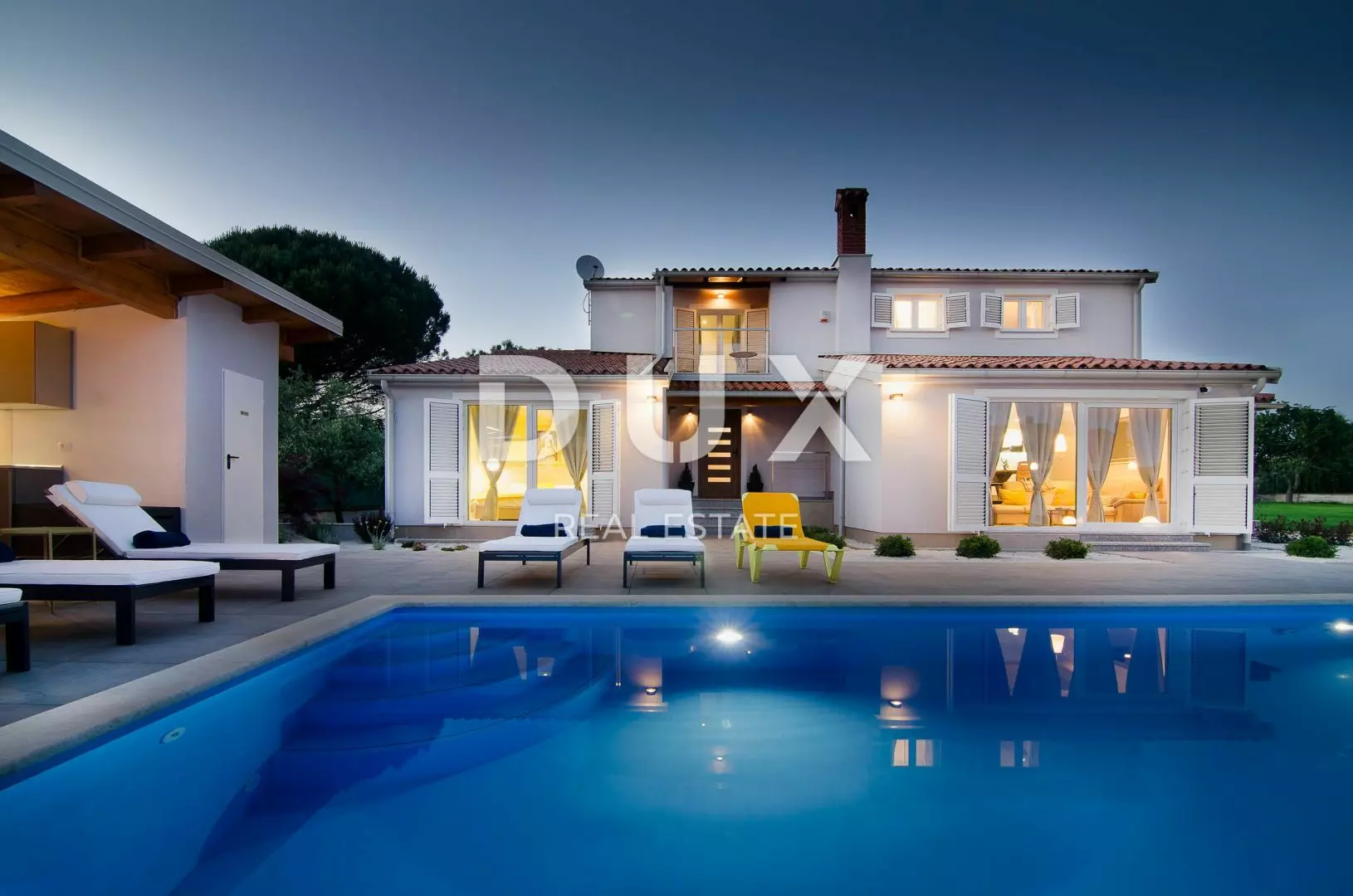 4-bedroom Villa In Valbandon, Croatia (220 M²)