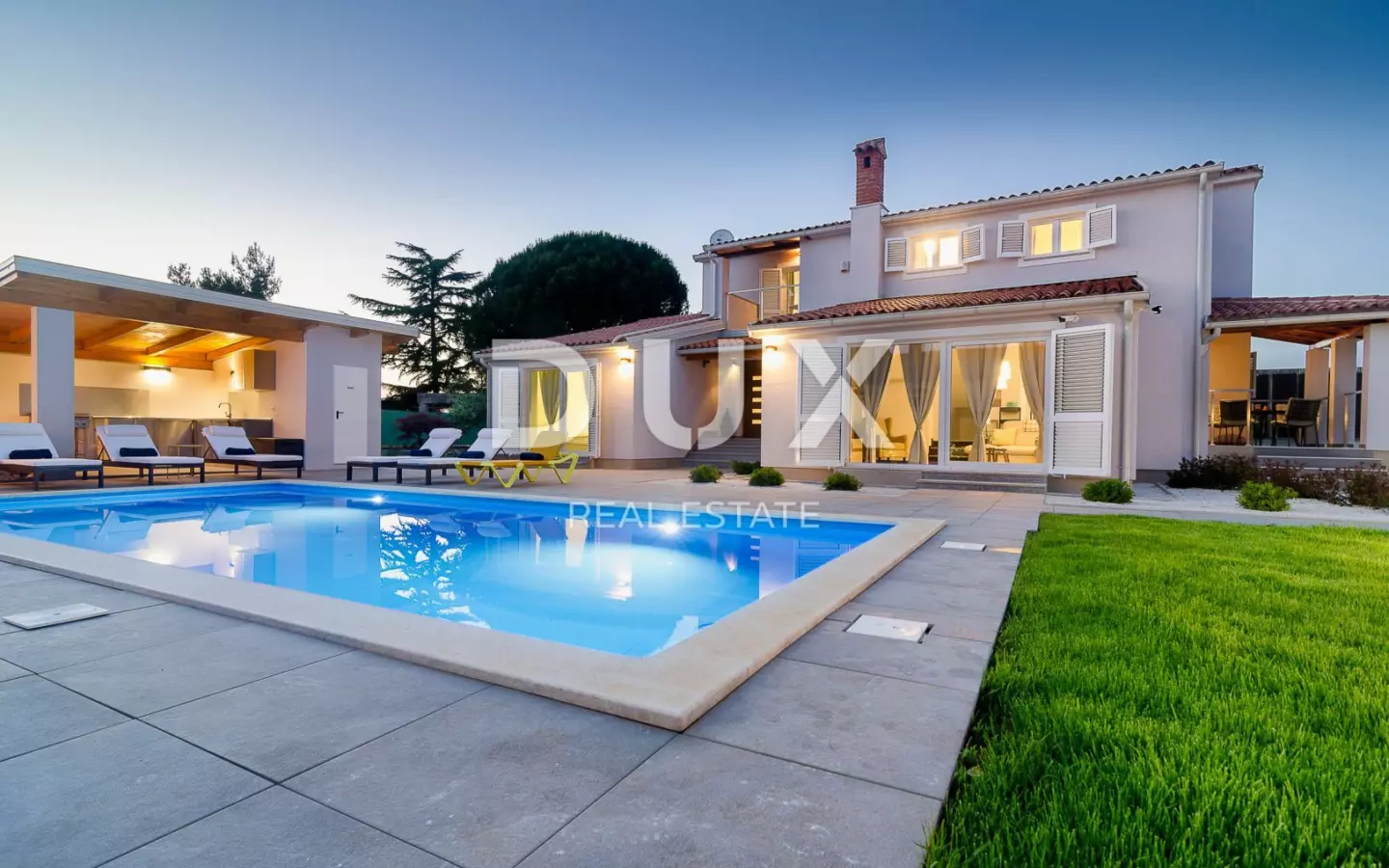 4-bedroom Villa In Valbandon, Croatia (220 M²)