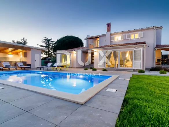 4-bedroom Villa In Valbandon, Croatia (220 M²)