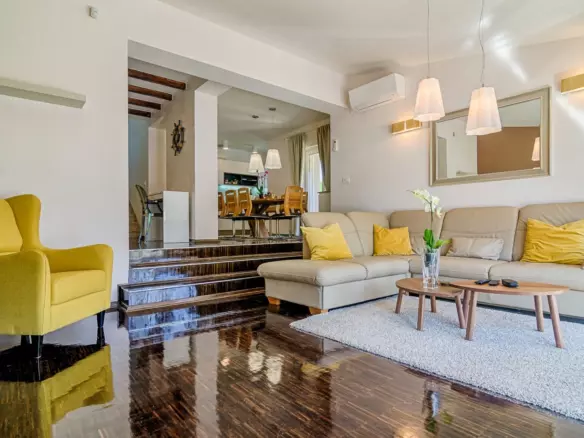 4-bedroom Villa In Valbandon, Croatia (220 M²)