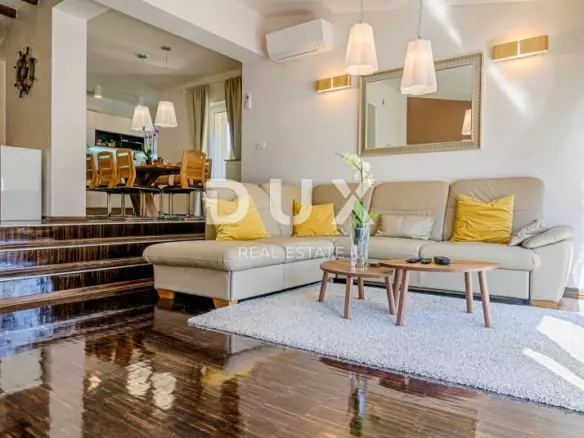 4-bedroom Villa In Valbandon, Croatia (220 M²)