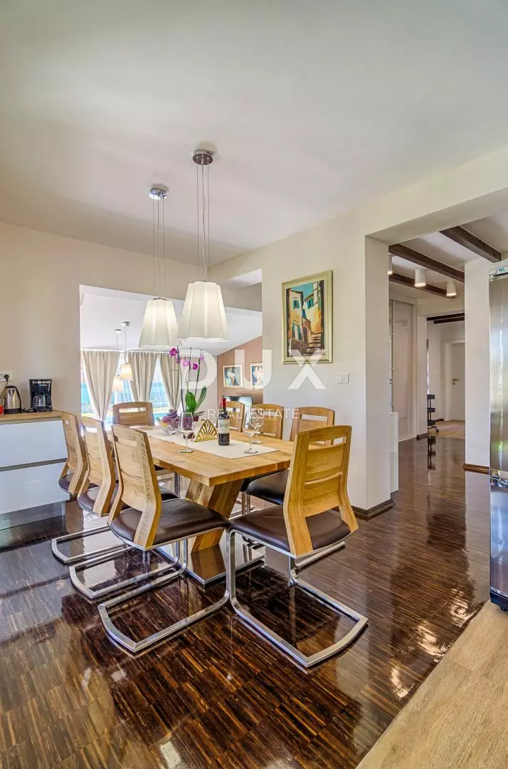 4-bedroom Villa In Valbandon, Croatia (220 M²)