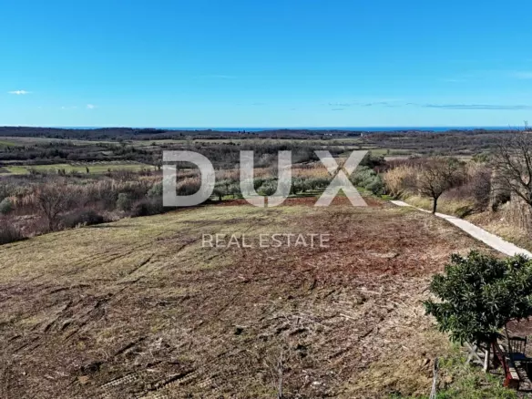 Land In Buje, Croatia (1.036 M²)