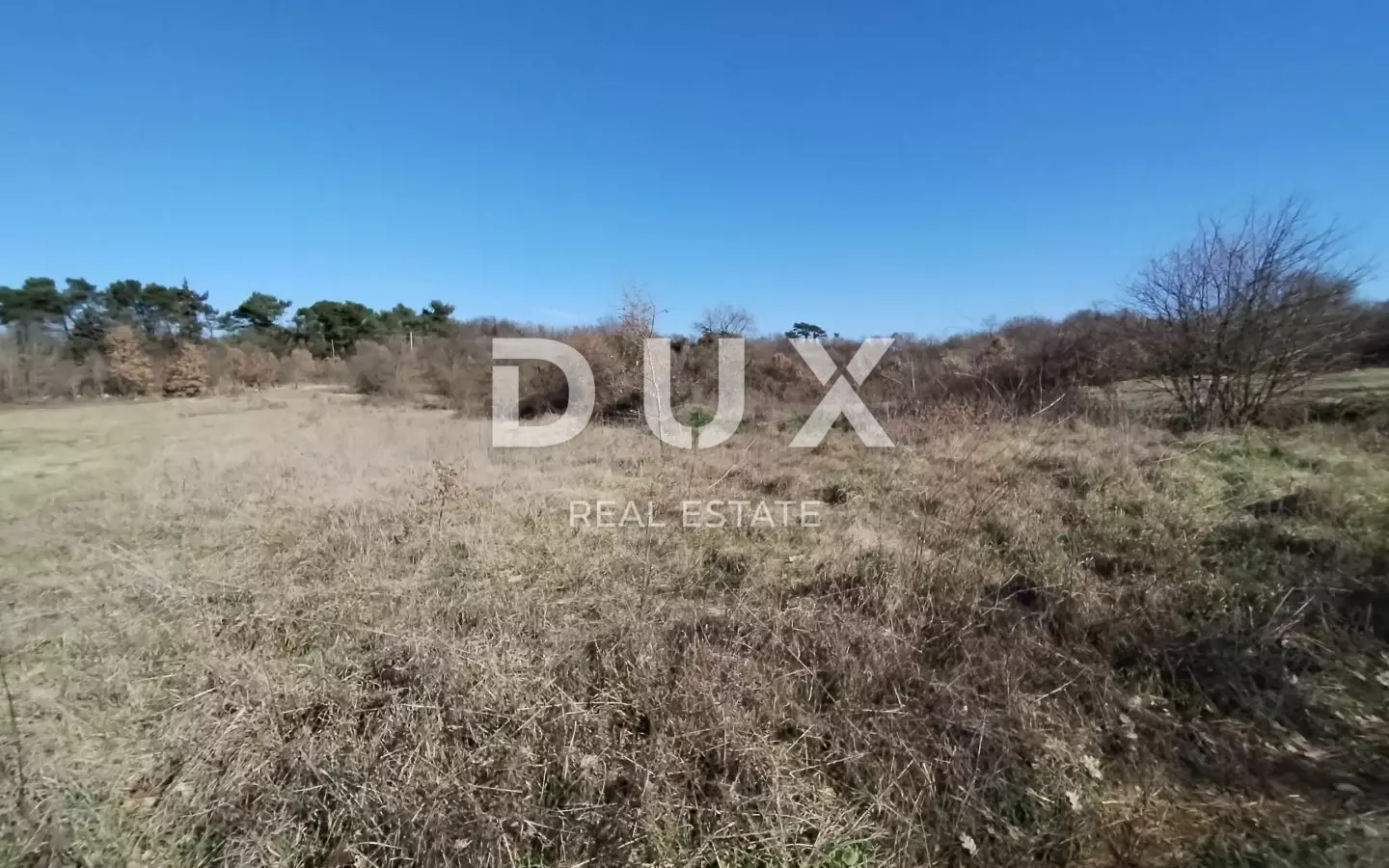 Land In Svetvinčenat, Croatia (3.486 M²)