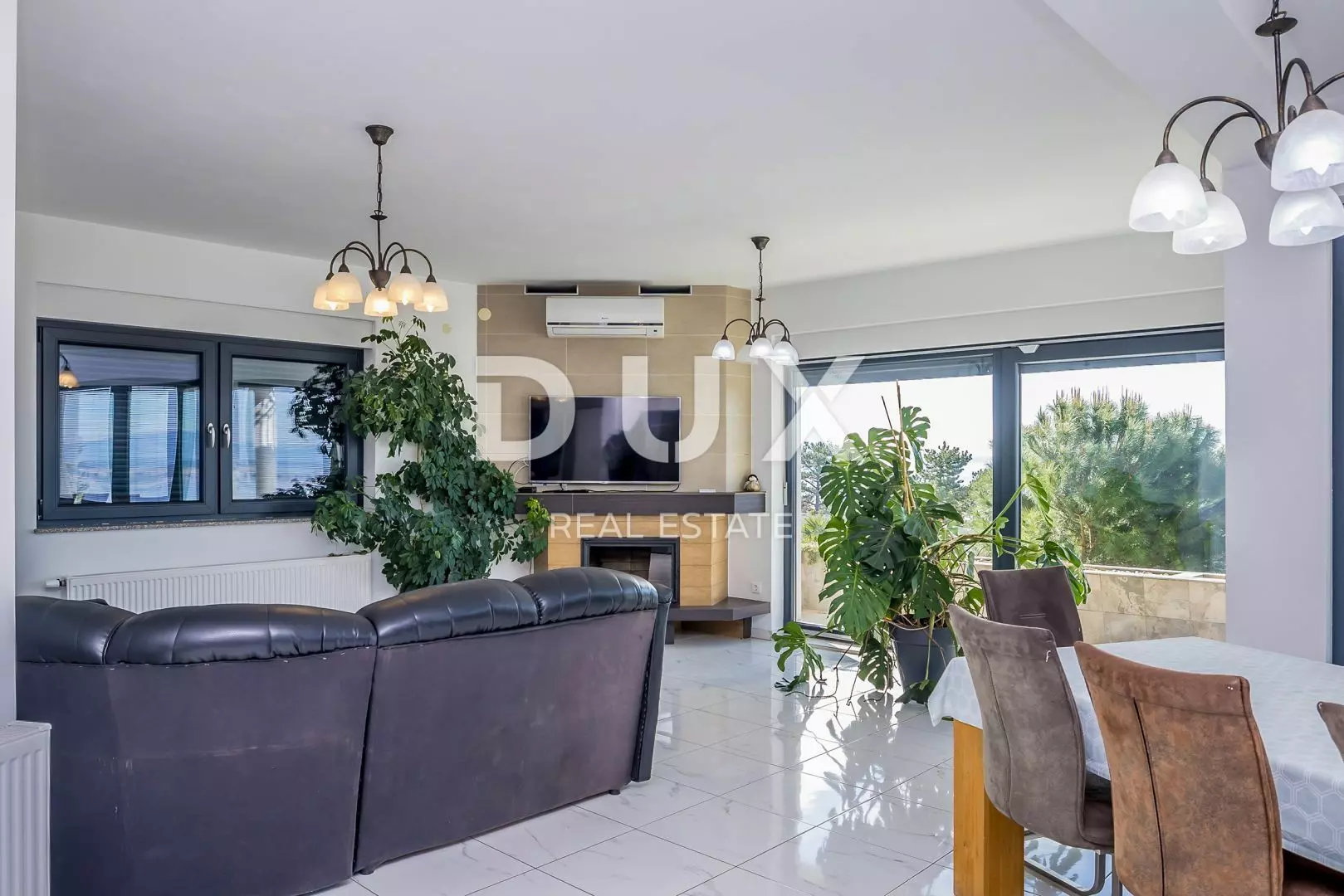 10-bedroom Villa In Crikvenica, Croatia (390 M²)