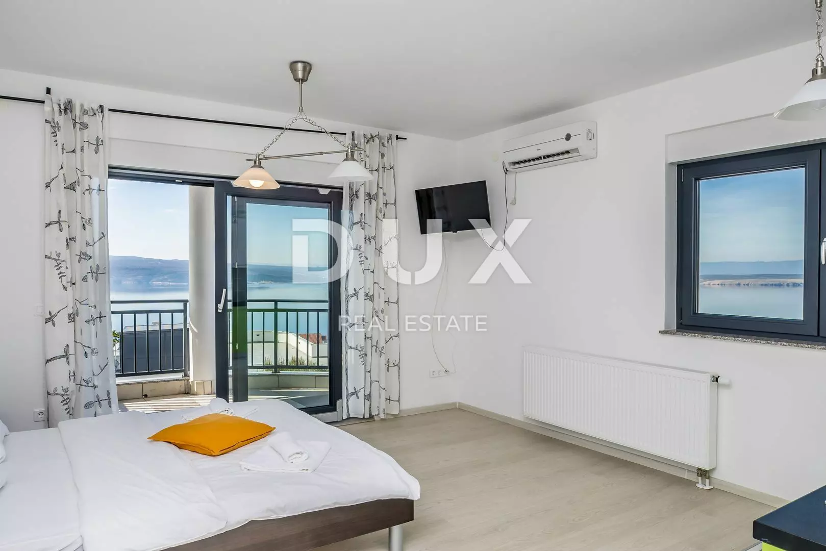 10-bedroom Villa In Crikvenica, Croatia (390 M²)