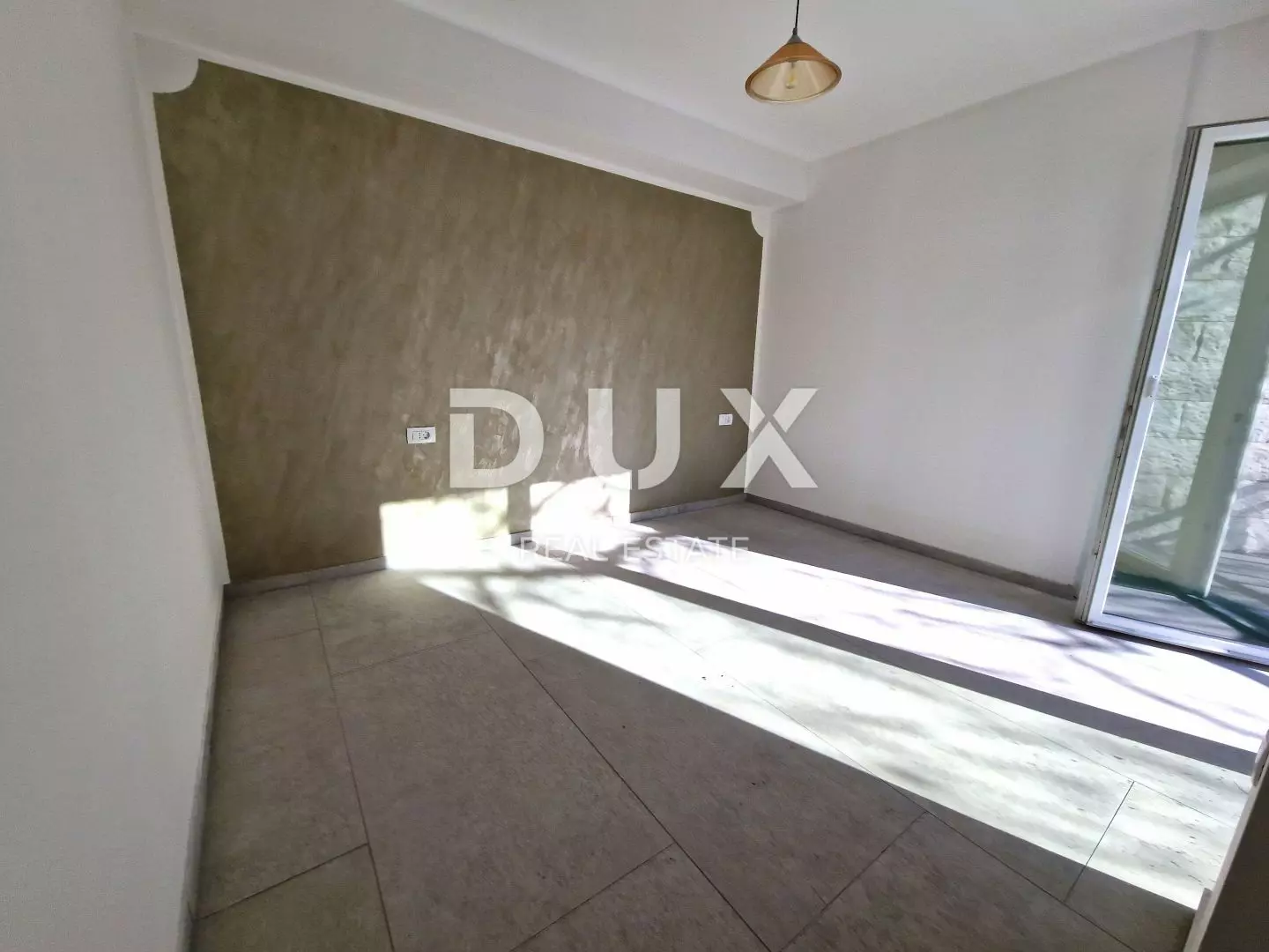 1-bedroom Apartment In Srdoči, Croatia (55 M²)