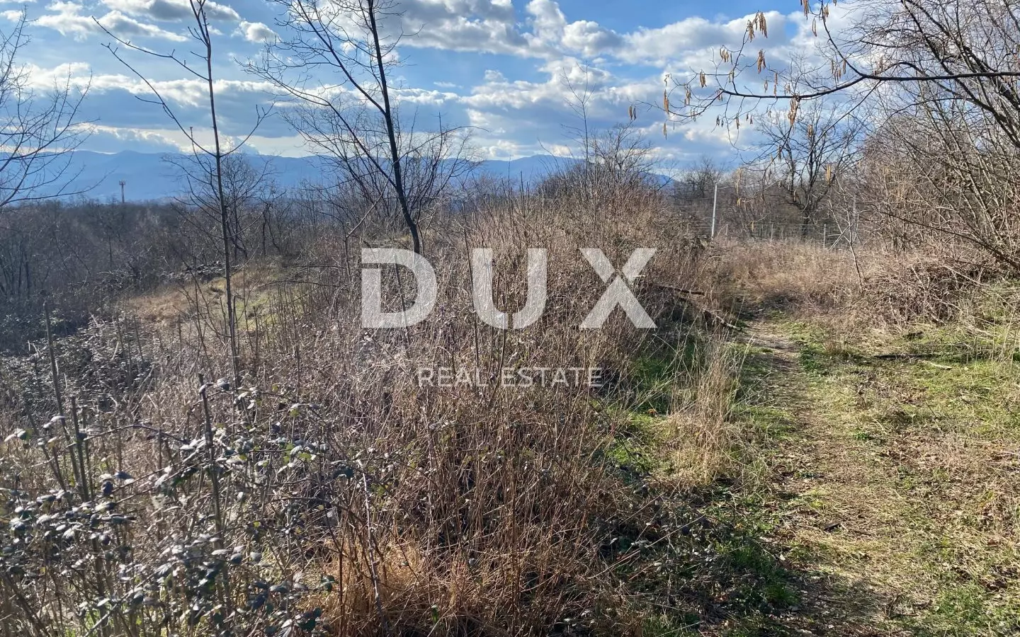 Land In Viškovo, Croatia (1.117 M²)