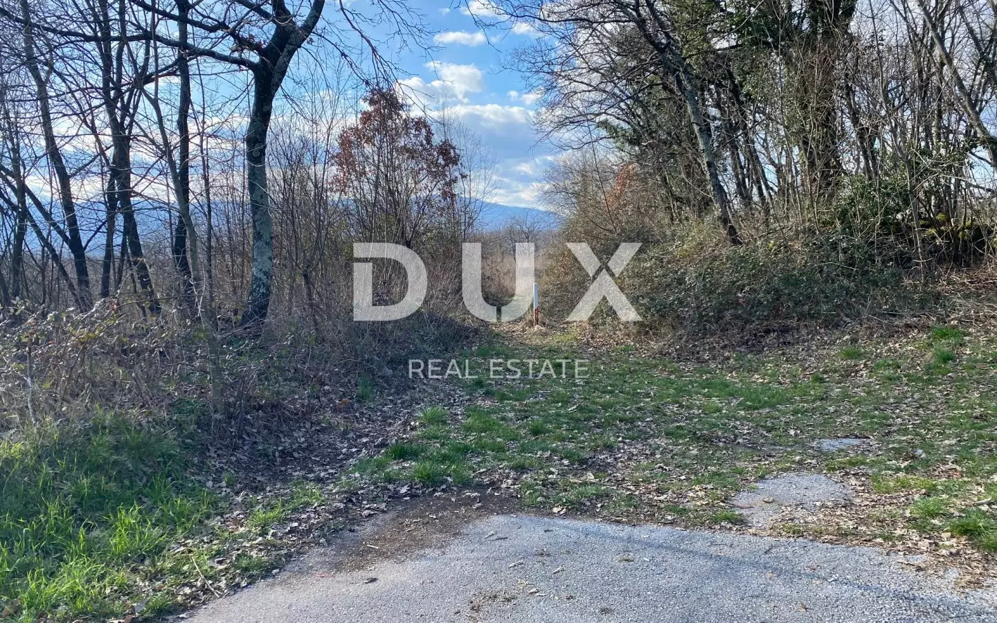 Land In Viškovo, Croatia (1.117 M²)