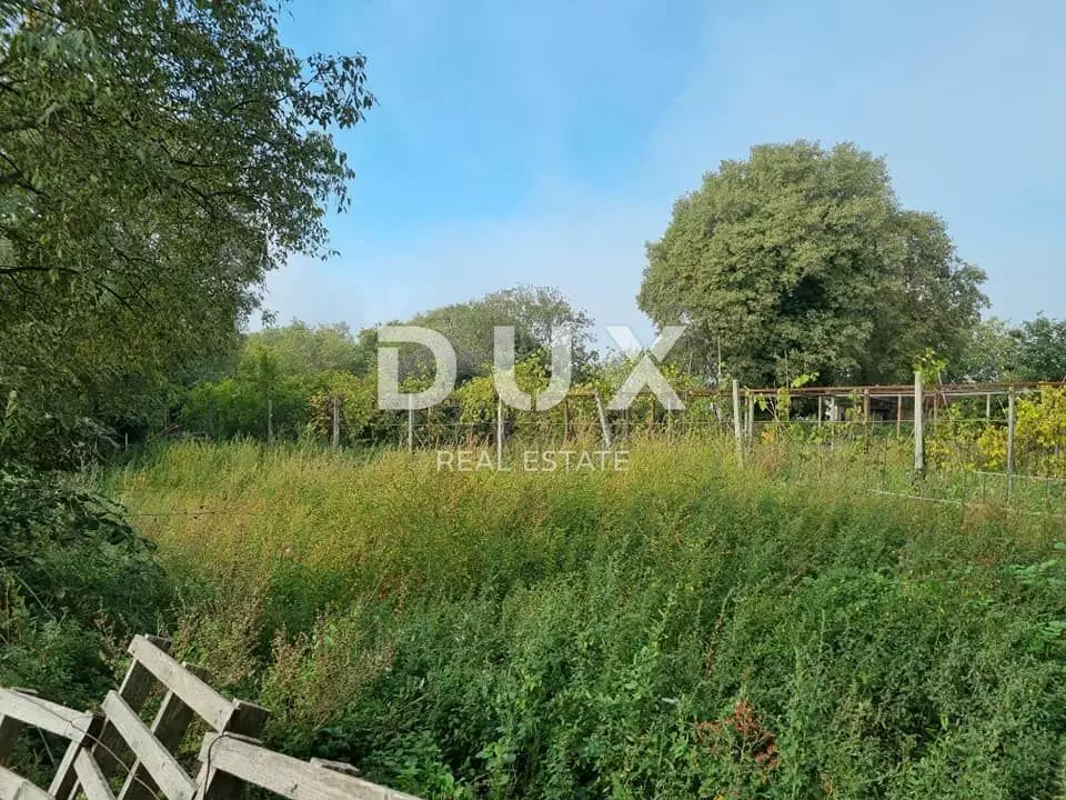 Land In Valtura, Croatia (933 M²)