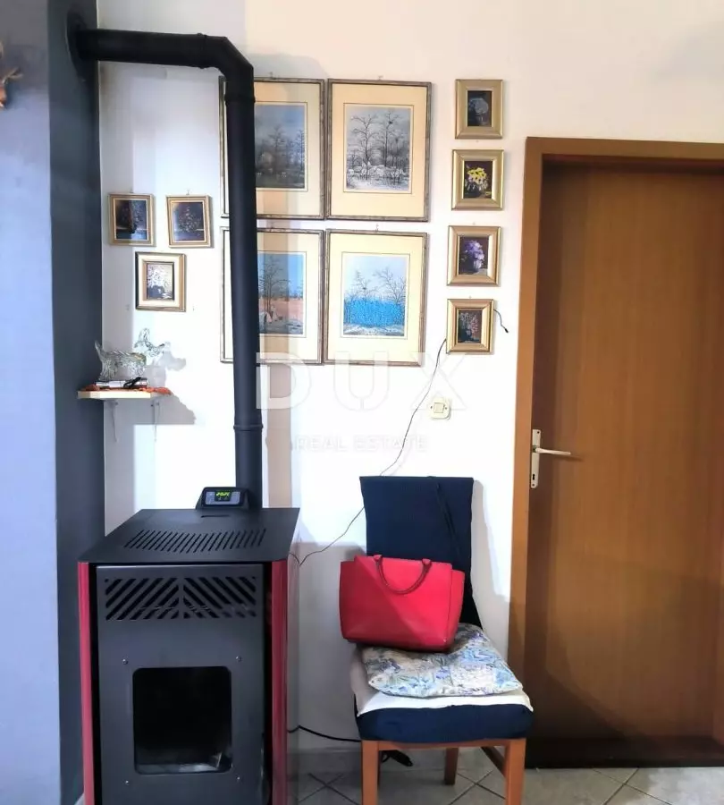 4-bedroom Apartment In Banjole, Croatia (81 M²)