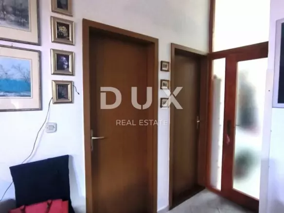 4-bedroom Apartment In Banjole, Croatia (81 M²)