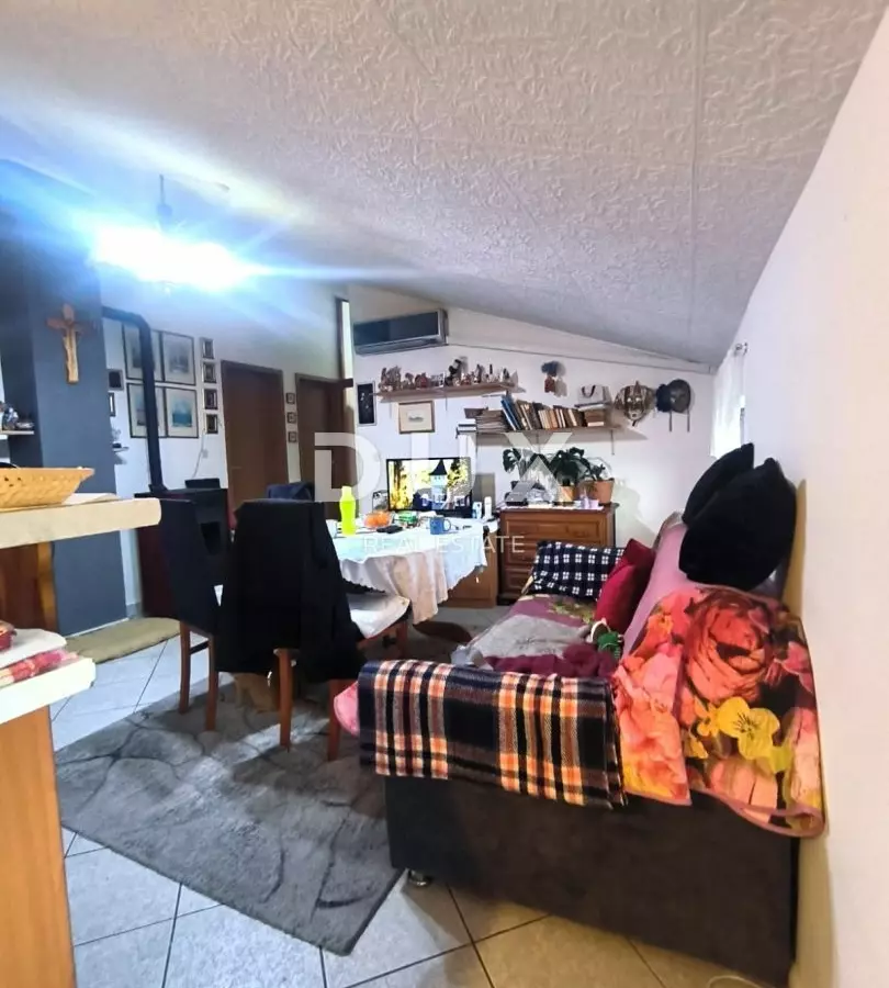 4-bedroom Apartment In Banjole, Croatia (81 M²)