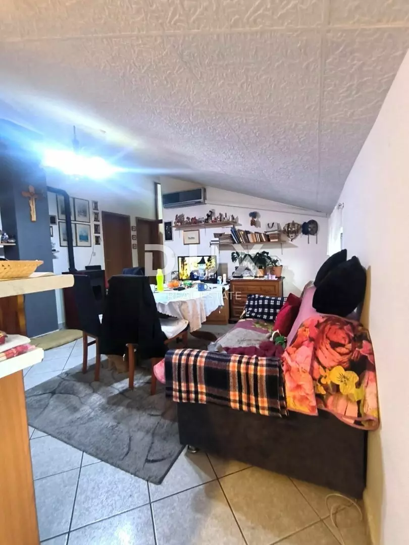 4-bedroom Apartment In Banjole, Croatia (81 M²)