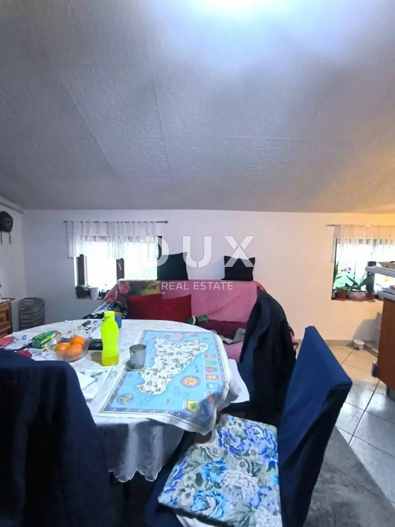 4-bedroom Apartment In Banjole, Croatia (81 M²)