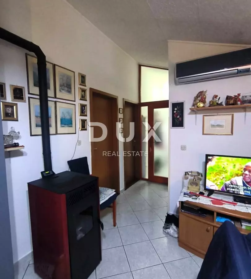 4-bedroom Apartment In Banjole, Croatia (81 M²)