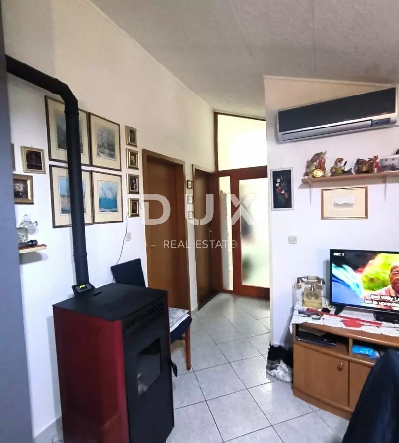 4-bedroom Apartment In Banjole, Croatia (81 M²)