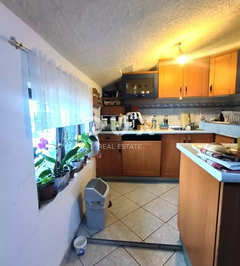 4-bedroom Apartment In Banjole, Croatia (81 M²)