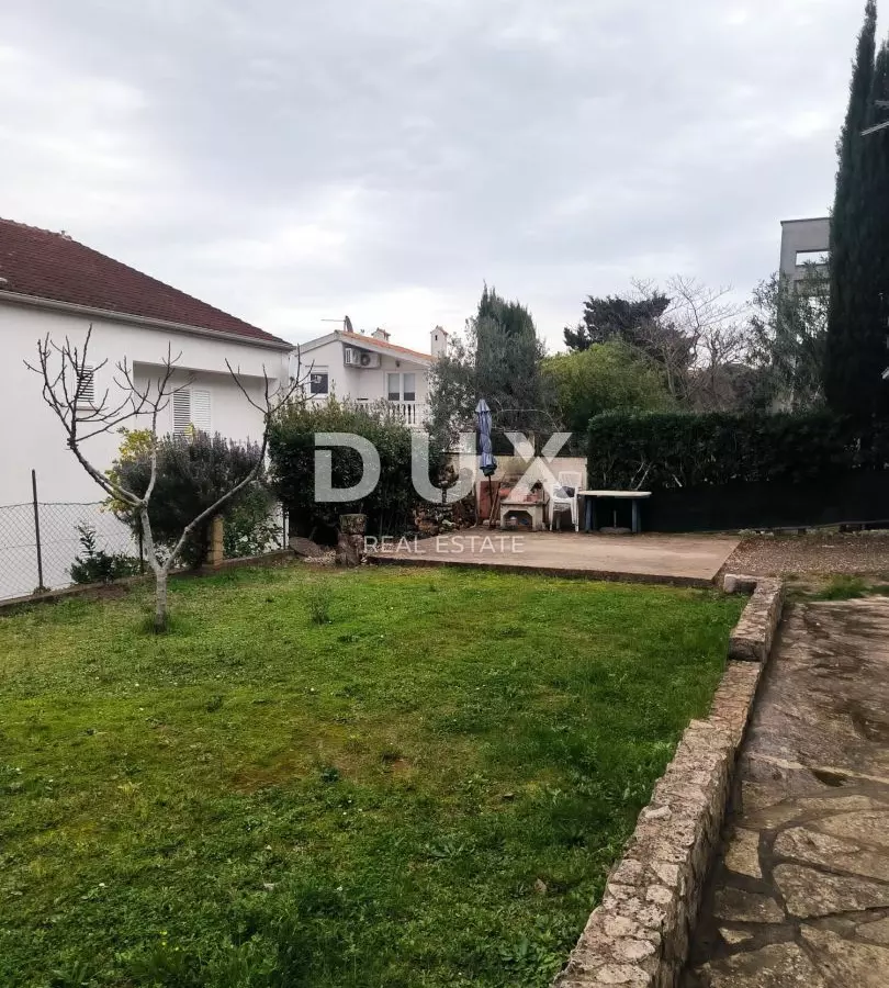 4-bedroom Apartment In Banjole, Croatia (81 M²)