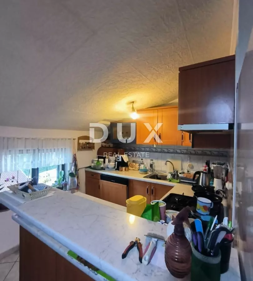 4-bedroom Apartment In Banjole, Croatia (81 M²)
