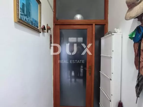 4-bedroom Apartment In Banjole, Croatia (81 M²)