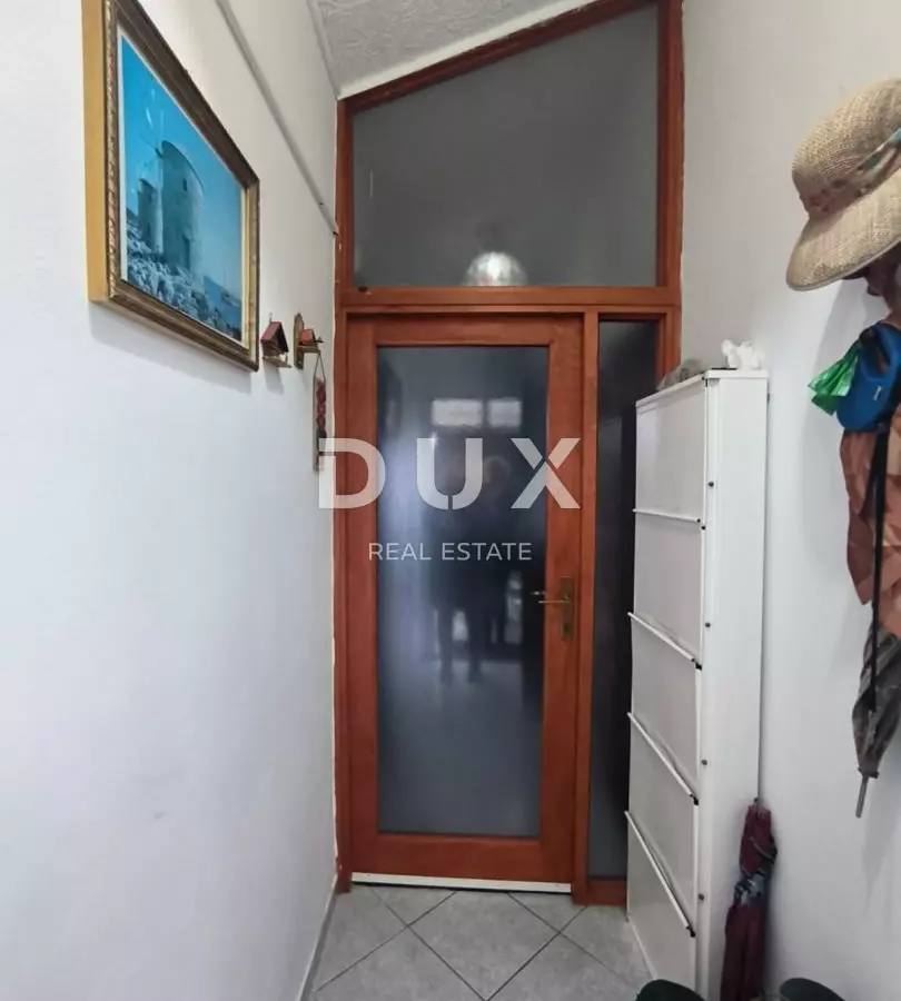 4-bedroom Apartment In Banjole, Croatia (81 M²)