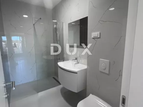 3-bedroom Apartment In Srima, Croatia (170,34 M²)
