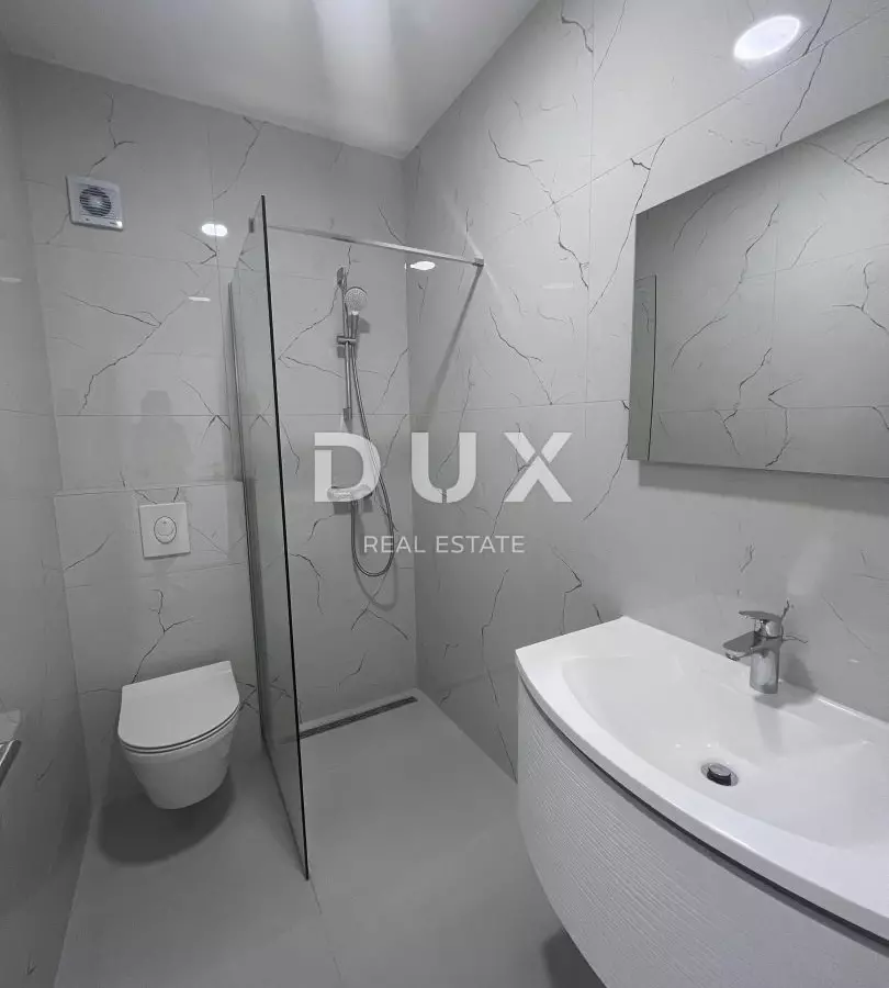 3-bedroom Apartment In Srima, Croatia (170,34 M²)