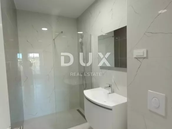 3-bedroom Apartment In Srima, Croatia (192,68 M²)