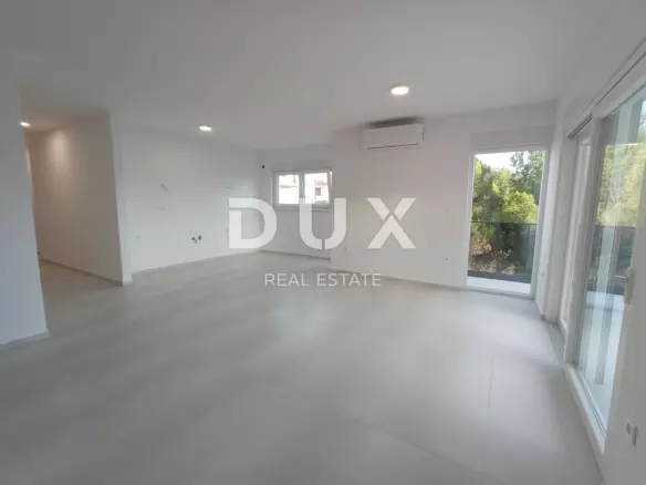 3-bedroom Apartment In Srima, Croatia (170,34 M²)