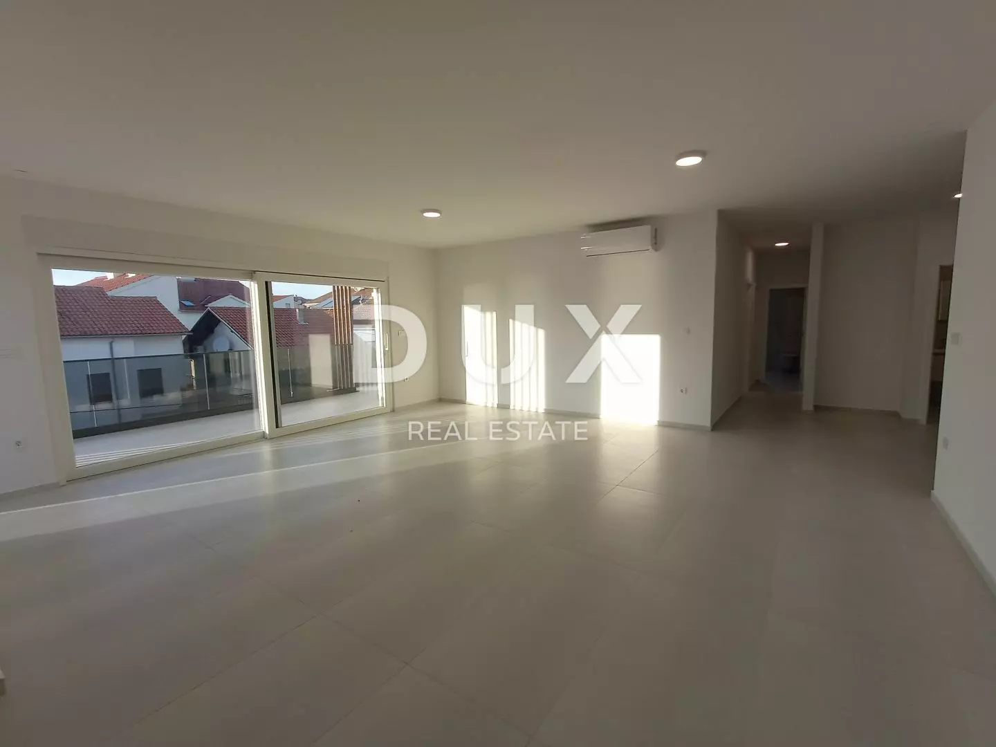 3-bedroom Apartment In Srima, Croatia (192,68 M²)
