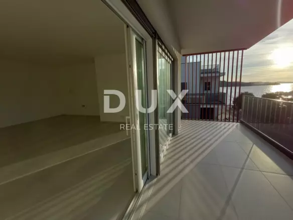 3-bedroom Apartment In Srima, Croatia (192,68 M²)