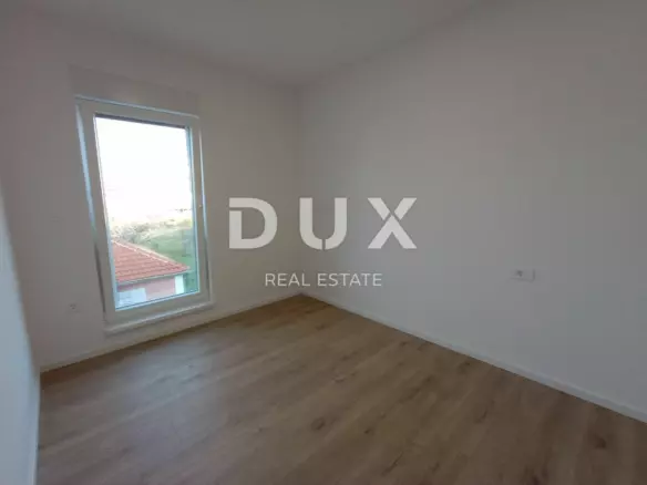 3-bedroom Apartment In Srima, Croatia (192,68 M²)