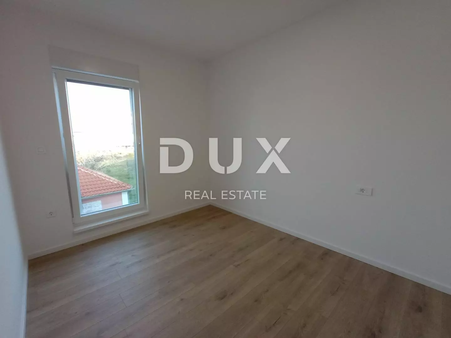 3-bedroom Apartment In Srima, Croatia (192,68 M²)