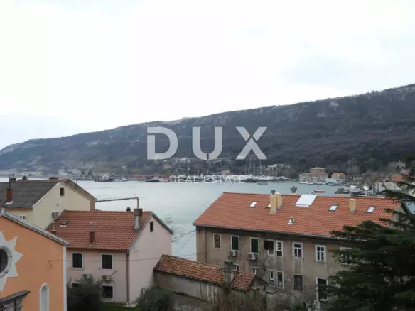 3-bedroom Apartment In Bakar-dio, Croatia (140 M²)