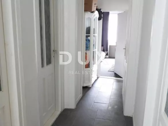 3-bedroom Apartment In Bakar-dio, Croatia (140 M²)