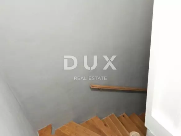 3-bedroom Apartment In Bakar-dio, Croatia (140 M²)