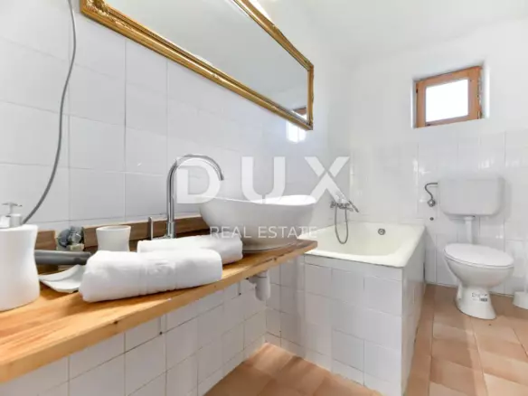 Detached House In Gornje Raštane, Croatia (194 M²)
