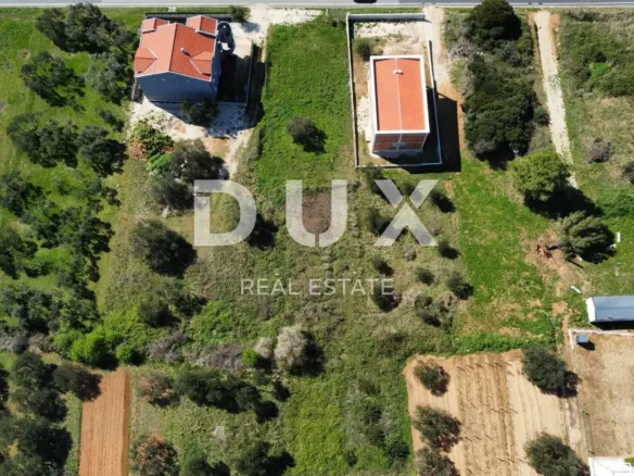 Land In Sveti Filip I Jakov, Croatia (637 M²)