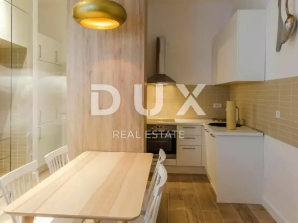 8-bedroom Apartment In Opatija – Centar, Croatia (200 M²)