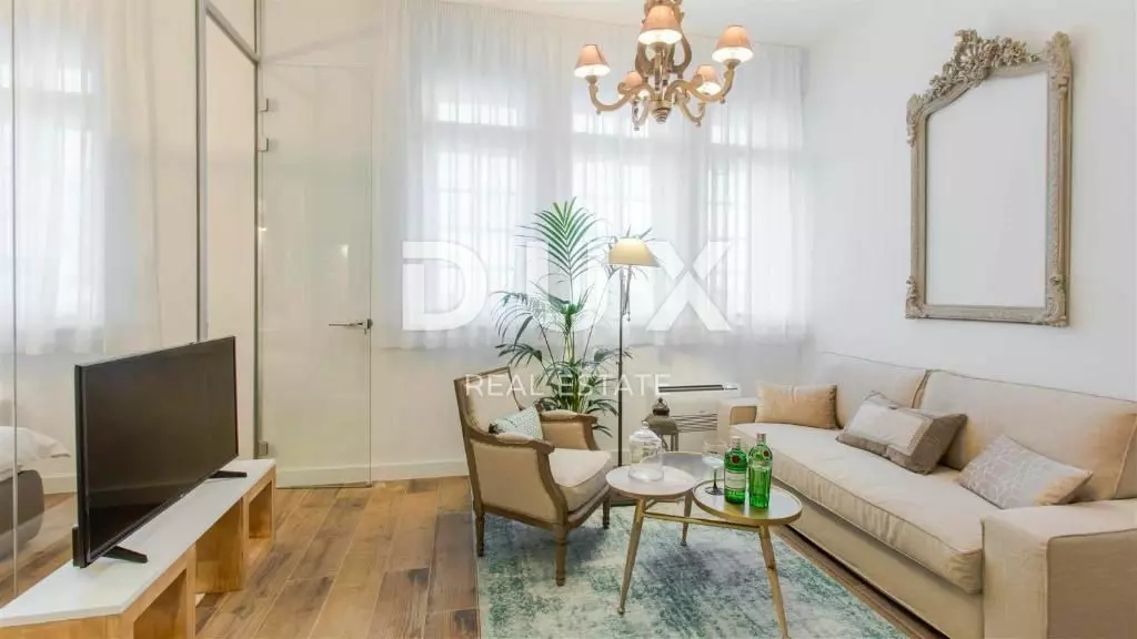 8-bedroom Apartment In Opatija – Centar, Croatia (200 M²)