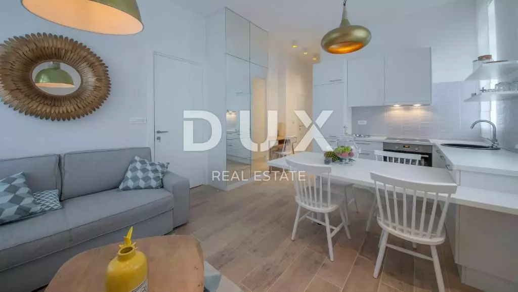 8-bedroom Apartment In Opatija – Centar, Croatia (200 M²)