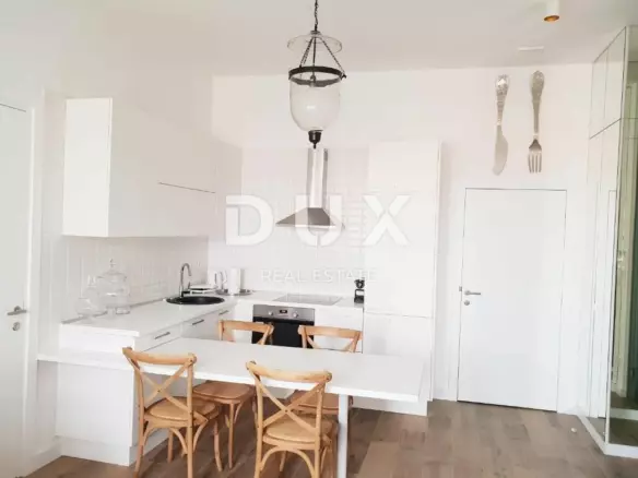 8-bedroom Apartment In Opatija – Centar, Croatia (200 M²)