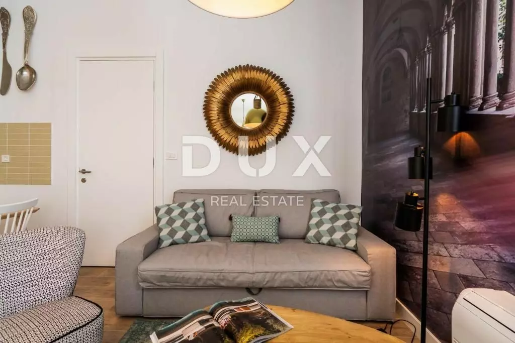 8-bedroom Apartment In Opatija – Centar, Croatia (200 M²)