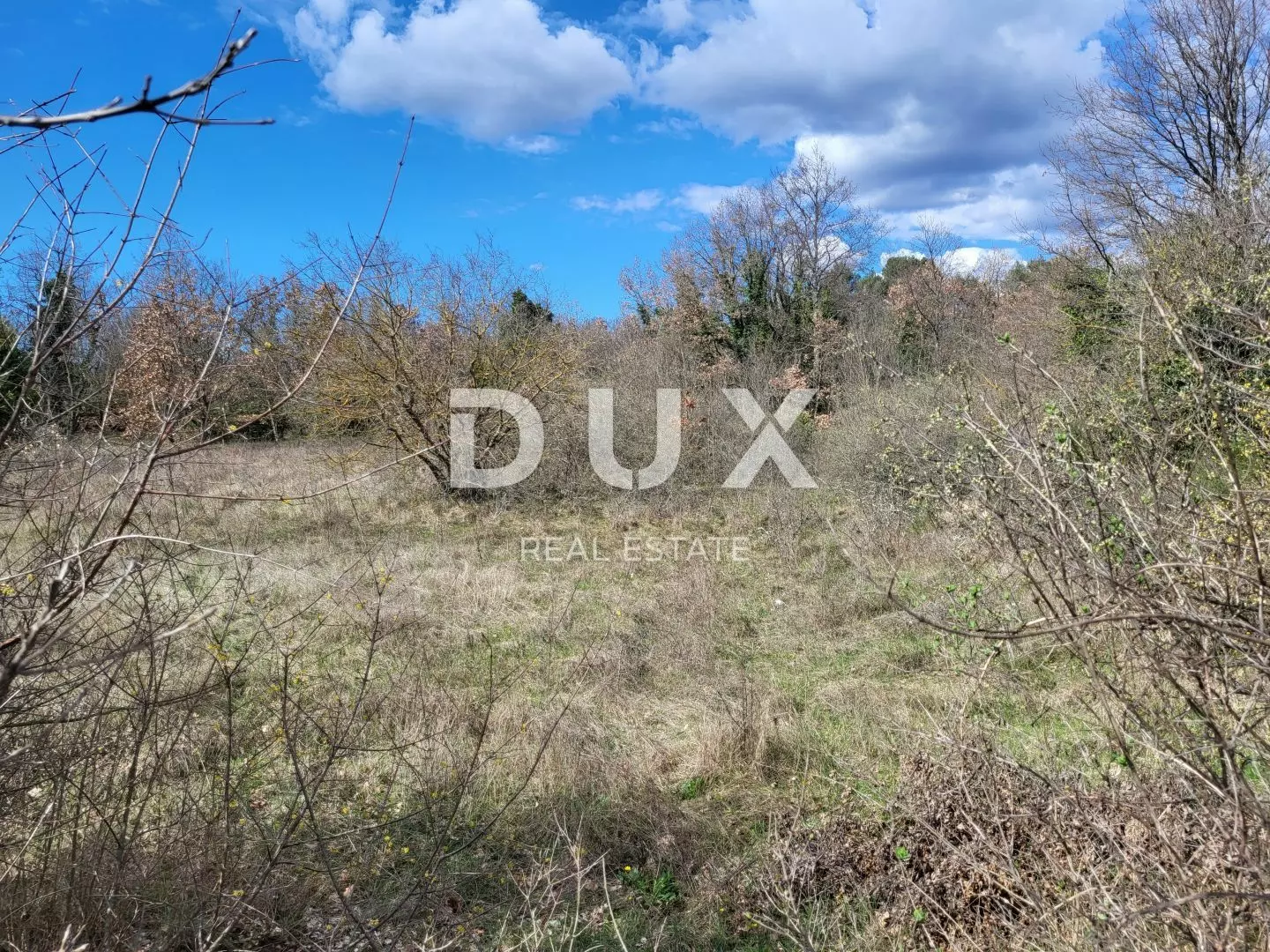 Land In Svetvinčenat, Croatia (3.000 M²)